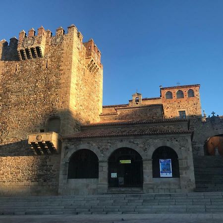 Destino Deluxe Adama Apartamento Turistico Caces Εξωτερικό φωτογραφία